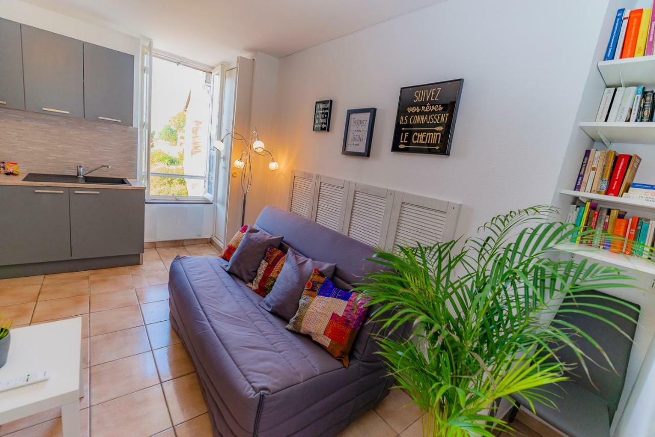 Duplex Dans Centre Ville Troyes Exteriör bild